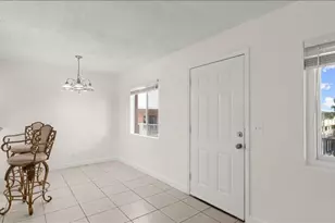 411 N Halifax Ave, Daytona Beach, FL 32118 - Photo 12