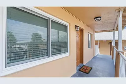 411 N Halifax Avenue #304, Daytona Beach, FL 32118 - Photo 4