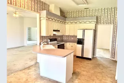 132 Lake Mariam Way, Winter Haven, FL 33884 - Photo 10