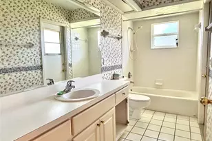 132 Lake Mariam Way, Winter Haven, FL 33884 - Photo 26