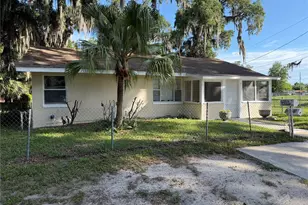 921 Winchester St, Daytona Beach, FL 32114 - Photo 2