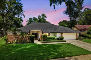 2309 Sweetwater Country Club Pl Dr, Apopka, FL 32712 - Photo 2