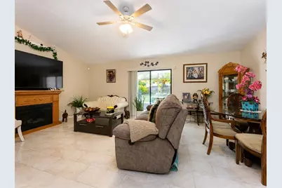 1822 S Houston Dr, Deltona, FL 32738 - Photo 8