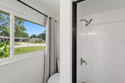 525 E Roberts Street, Orange City, FL 32763 - Photo 22