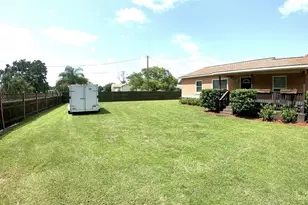 1316 Grayson Dr, Orlando, FL 32825 - Photo 40