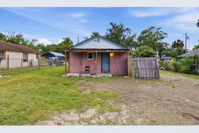1215 S Delaware Avenue, Deland, FL 32720 - Photo 32