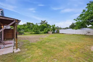 1215 S Delaware Ave, Deland, FL 32720 - Photo 6