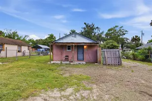 1215 S Delaware Ave, Deland, FL 32720 - Photo 36