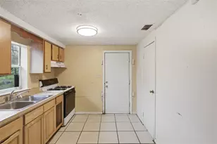 1215 S Delaware Ave, Deland, FL 32720 - Photo 14