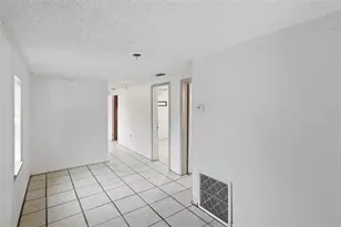 1215 S Delaware Ave, Deland, FL 32720 - Photo 12