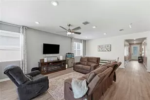 4005 Swan Goose Ct, Okahumpka, FL 34762 - Photo 4