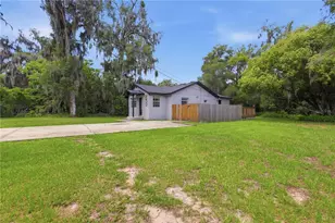 210 Winslow Ave, Deland, FL 32724 - Photo 4