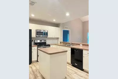 970 N Spring Garden Avenue #122, Deland, FL 32720 - Photo 8