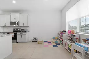 1733 Carnelian St, Deland, FL 32720 - Photo 10