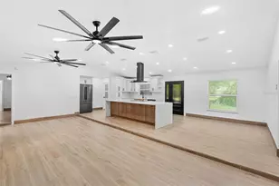 3271 Majestic Oak Dr, Saint Cloud, FL 34771 - Photo 16