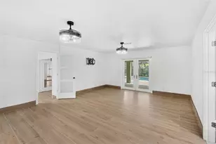 3271 Majestic Oak Dr, Saint Cloud, FL 34771 - Photo 18