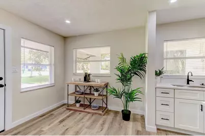 705 S Clara Avenue, Deland, FL 32720 - Photo 30
