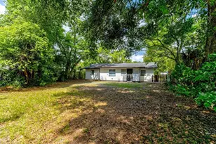 705 S Clara Ave, Deland, FL 32720 - Photo 32