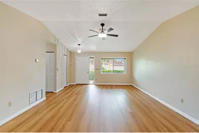 19 Banner Lane, Palm Coast, FL 32137 - Photo 10