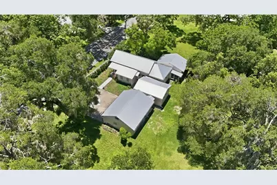 128 N Lakeview Drive, Lake Helen, FL 32744 - Photo 32