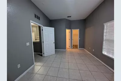 970 N Spring Gardens Avenue #214, Deland, FL 32724 - Photo 8