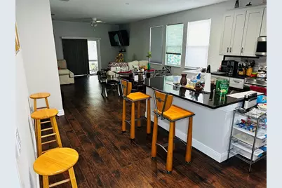606 W Voorhis Avenue, Deland, FL 32720 - Photo 2