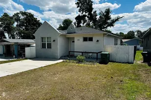 606 W Voorhis Ave, Deland, FL 32720 - Photo 1