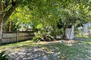 512 Galloway Ave, Deltona, FL 32725 - Photo 18