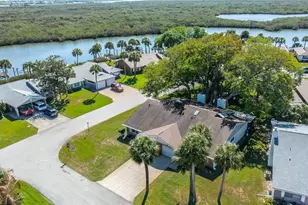 1400 Portobello Dr, Port Orange, FL 32127 - Photo 2