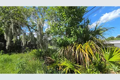 236 N Amelia Avenue, Deland, FL 32724 - Photo 24