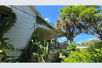 236 N Amelia Avenue, Deland, FL 32724 - Photo 6