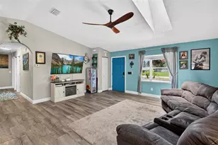 1115 Woodside Dr, Daytona Beach, FL 32117 - Photo 14