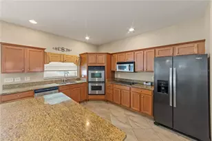 6110 39th Ct E, Bradenton, FL 34203 - Photo 26