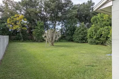 630 E Indiana Avenue, Deland, FL 32724 - Photo 12