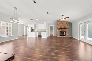 2695 Keene Ln, Deltona, FL 32725 - Photo 6