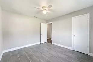 451 S Blue Lk Ave, Deland, FL 32724 - Photo 20