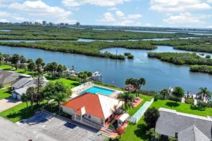 1136 Harbour Point Dr, Port Orange, FL 32127 - Photo 54