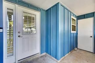 1136 Harbour Point Dr, Port Orange, FL 32127 - Photo 6
