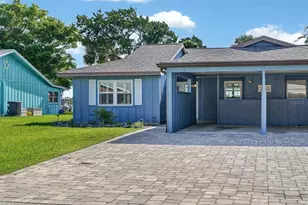 1136 Harbour Point Dr, Port Orange, FL 32127 - Photo 40