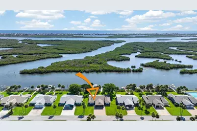 1136 Harbour Point Drive, Port Orange, FL 32127 - Photo 52
