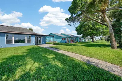 1136 Harbour Point Drive, Port Orange, FL 32127 - Photo 32