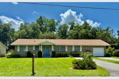 420 N Fairview Avenue, Deland, FL 32724 - Photo 1