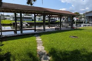 154 Moonlite Dr, Welaka, FL 32193 - Photo 1