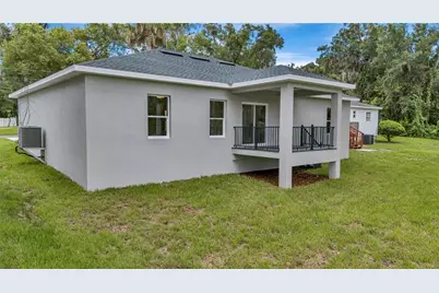 379 S Orange Avenue, Orange City, FL 32763 - Photo 4