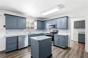 1095 S Ridgewood Ave, Deland, FL 32720 - Photo 20