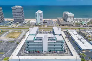 2727 N Atlantic Ave, Daytona Beach, FL 32118 - Photo 2