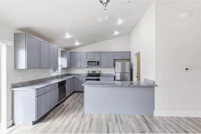 2928 Devonshire Street, Deltona, FL 32738 - Photo 10