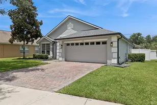 1462 Barn Owl Loop, Sanford, FL 32773 - Photo 2