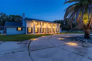 2015 Halifax Dr, Port Orange, FL 32128 - Photo 4