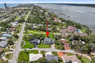 2 Hickory Ln, Daytona Beach, FL 32118 - Photo 2